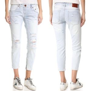 One Teaspoon Freebirds light Wash Distressed Boyfriend Jeans 24